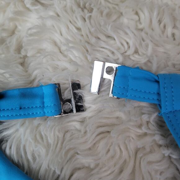 BuffBunny Caterina Backless Sports Bra Blue Size Small - Picture 6 of 7